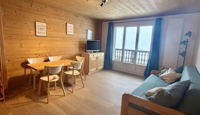 2nd floor, balcony, tv, ski locker, 39m², Alpe d'Huez