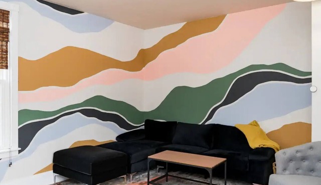 2nd floor loft near the lake!