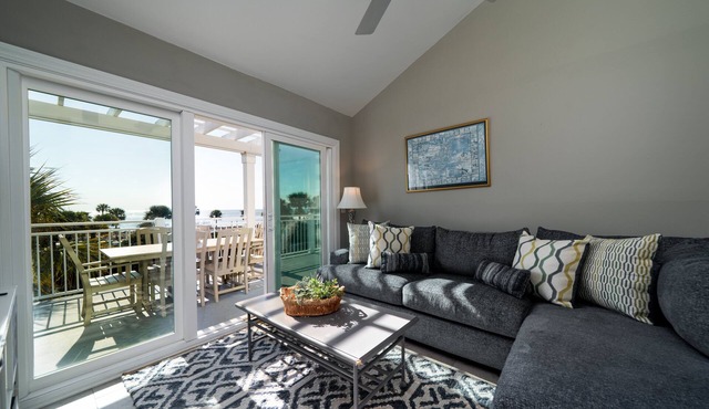 2nd Floor Ocean View Atrium! 5 Stars! Dog Welcome!