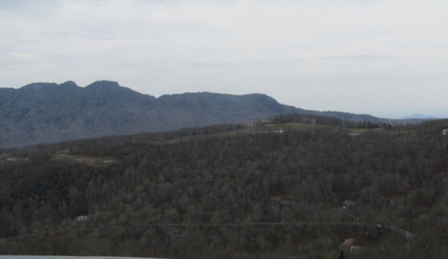 2nd Floor Sugar Top 2210, Grandfather Mtn views, rented by Sugar Mtn Lodging