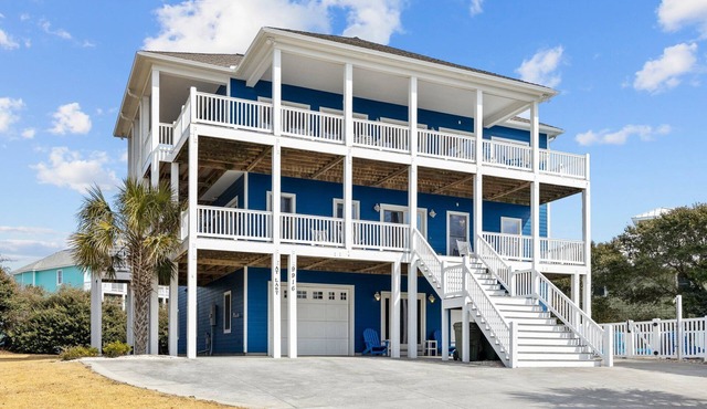2nd Row Oceanview, private pool, elevator, golf cart, and easy beach access.