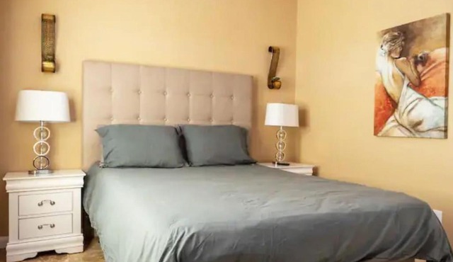 2nd St 1 Awesome 2-Bedroom Unit in Hummingbird Alcove