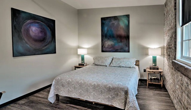 2nd Street Inn Room #14