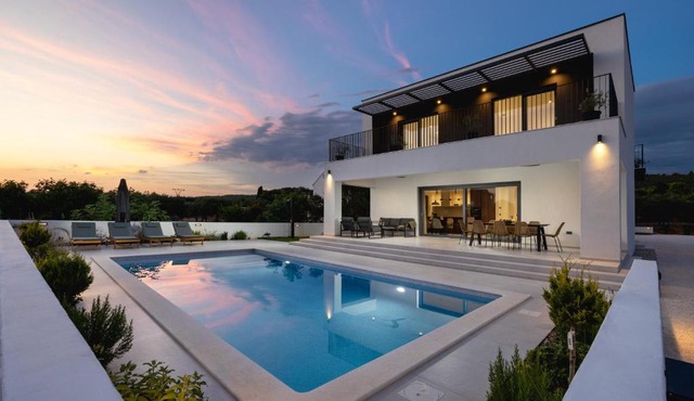 2Olives house
