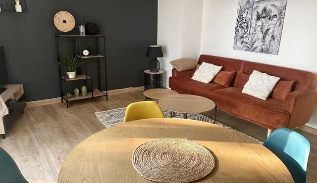 2pièces Parking Gratuit 8 mn à Pied du Centre Ville