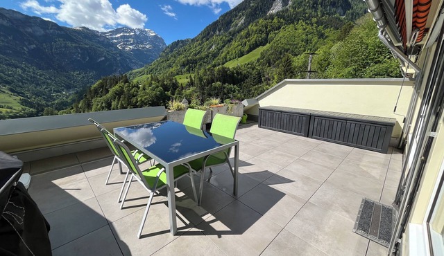 3 1/2 room terrace apartment with magnificent panoramic view near the Pizol ski area