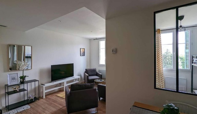 3-1 T2 Bis Cosy near train station and town center