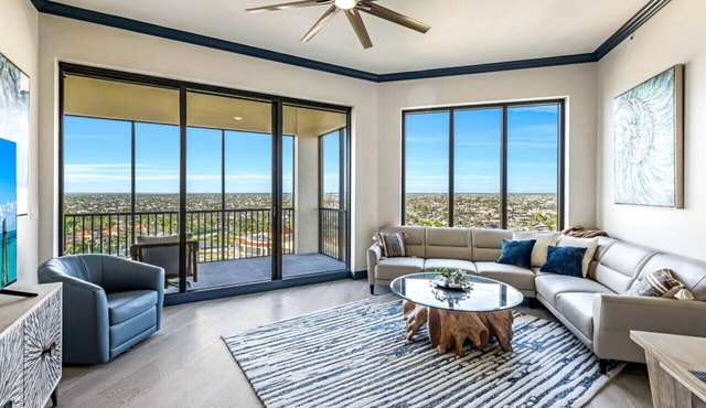 3/2 Cape Harbour Marina View Condo