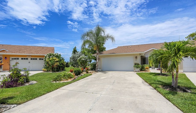 3/2 FURNISHED LAKE VIEW RENTAL, PET FRIENDLY