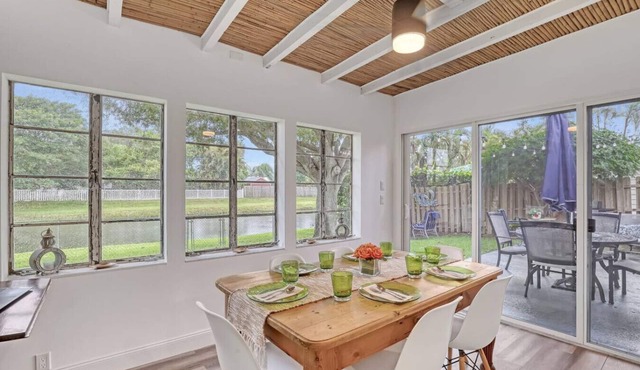 3/2 king bed, family, beaches, golf, & fishing