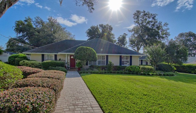 3/2 Ocala Home, Historic District and Town Sq.