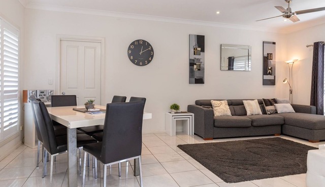 3/29 Parkes St - Quiet villa to enjoy the laid back Mid North Coast lifestyle