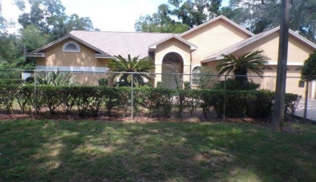3/3 home in Thonotosassa.Near Amphitheater, Hard Rock,USF, Busch Gard, MOSITampa