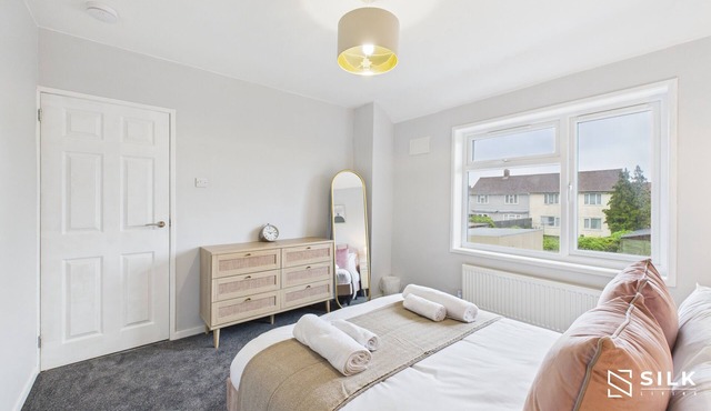 3-4 BR house | Home from home | front+rear parking