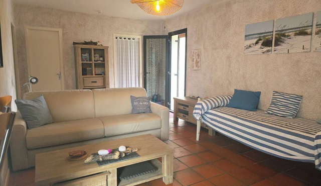 3-4 pers ground floor apartment 850 m from Contis beach