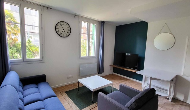 3-4 T2 Cosy near train station, town center and free parking nearby