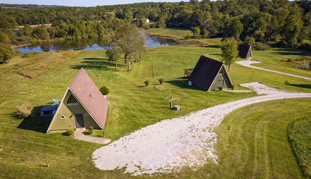 3 A-Frame Cabins w/Hot Tubs Near Wine Trail