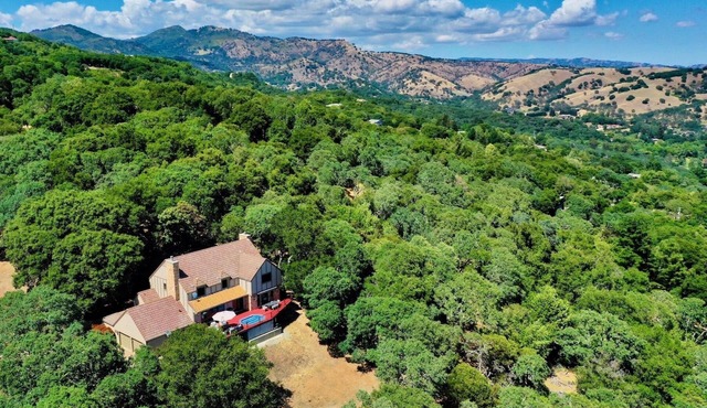 3 Acre Luxury Wine Estate with Breathtaking Views