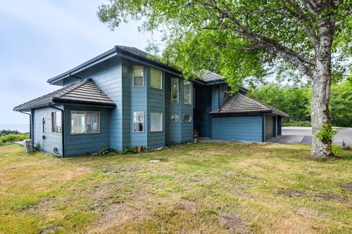 3-Acre Property Beachfront Home in Smith River!