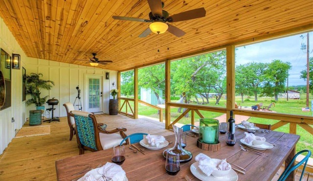 3 Acre's of Luxury and Views in Fred Wine Country!