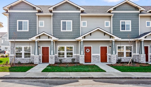 3 Adjacent Homes | Near The Village | Sleeps 18