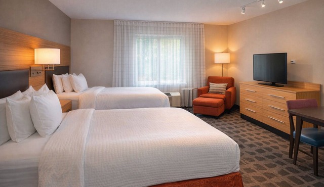 3 Apartment-Style Units w/Free Breakfast - 8 Miles Away from Umstead State Park