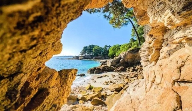 3★ Apartment with Enclosed Garden and Terrace – Peace & Comfort Near the Sea