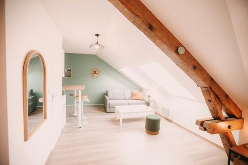 3 Appartements en 1, charmant quartier Médiéval