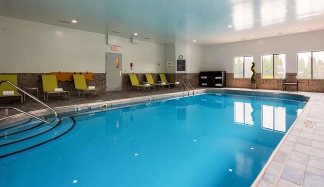 3 Awesome Units Near Wheeling Heritage Port, National Imperial Glass Museum