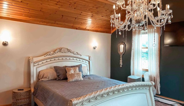 3 bd/10 min to dwtwn/Washer-Dryer