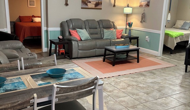 3 Bd, 2 bath, close to boat ramp. 25.00 pet fee per pet