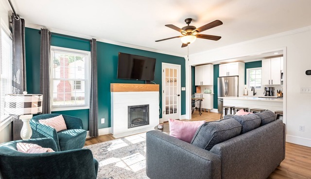 3 Bd/2 Bth Historic Cape Cod | 5 Min Sports Center
