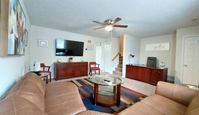 3 Bdr TH Near Historic District Fredericksburg Downtown