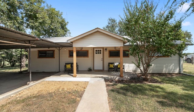 3 BDR - Yard - Wine Country - BBQ Pit - Game Room