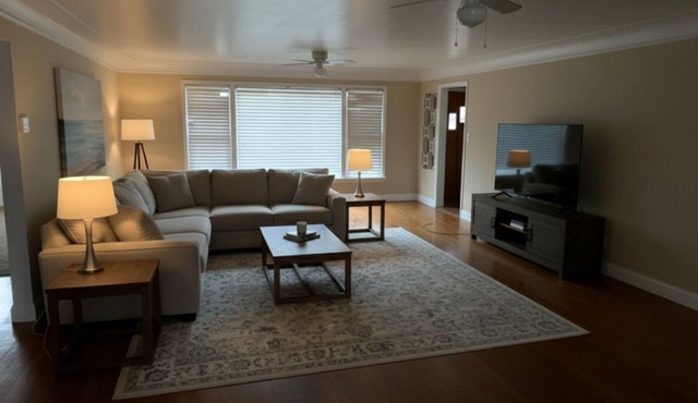 3 Bdrm Cozy Lakefront Getaway – Spacious Home with Finished Basement!