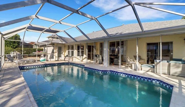 3 BDRM Island Retreat w/Private Pool