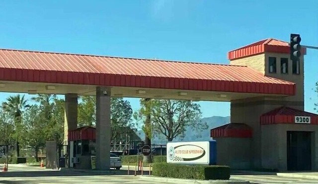 3 Bed 2 Bath Home Near Fontana Speedway
