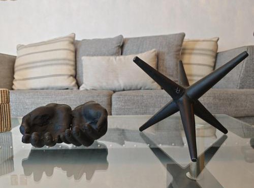 3 Bed, 2 Bath, Hot Water, Apartment near the beach, in Bani