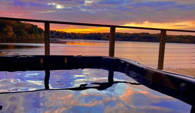 3 Bed 3 Ba Screenporch/Sunset Lake Views