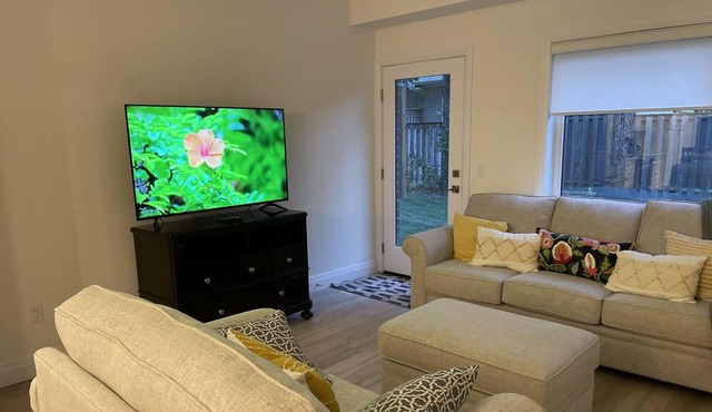 3 Bed, 3 Bath New Townhouse
