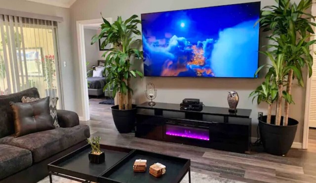 3 Bed 3 Bath Quiet Lakeside Condo