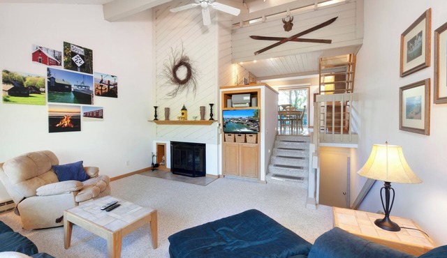3 bed 3 bath, Well maintained, Outside heated pool