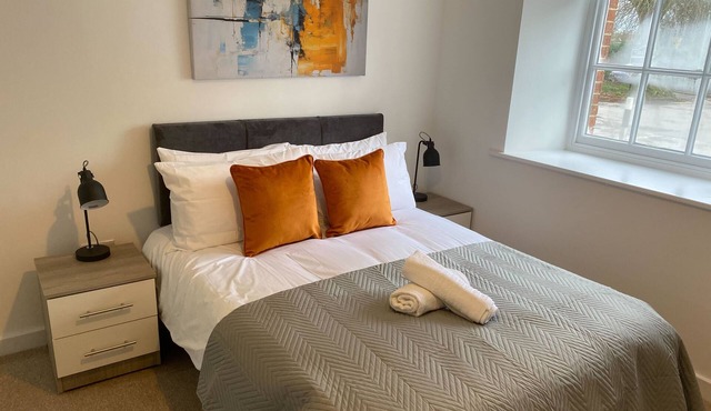 3-Bed Apartment, Old Town Square