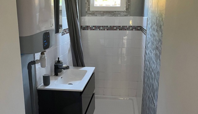 3-bed apartment, possibility of renting electric mountain bikes (35 euros/jour/VTT)