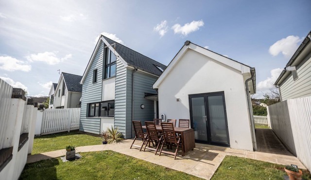 3 Bed beach house in Westward Ho! - Pet friendly