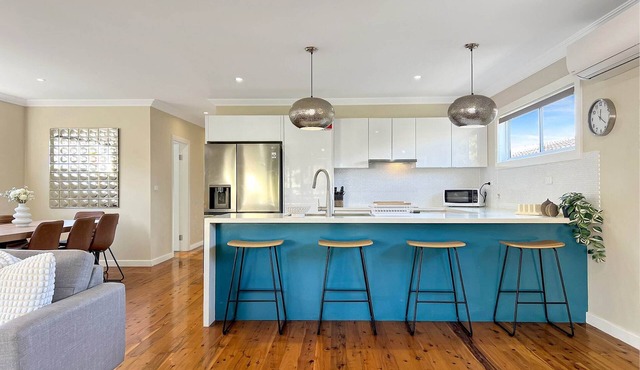 3-Bed Coastal Haven with Alfresco Dining & BBQ