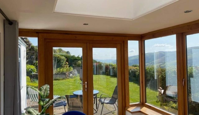 3-Bed Cottage Near Lake Vyrnwy, Garden & PetsOk