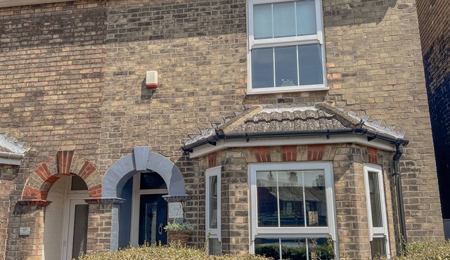 3 bed Edwardian holiday home 150 yards to Pakefield’s golden beach