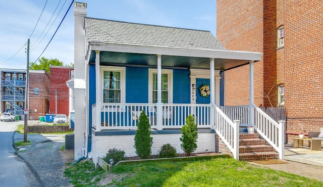 3-Bed Grace Street Getaway in Museum District