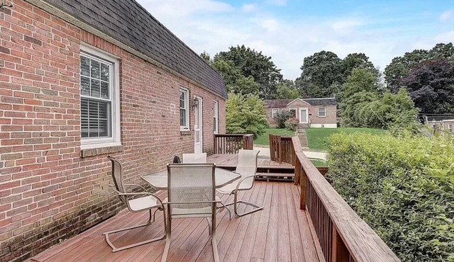 3 Bed Home Walking Distance to Malvern Station